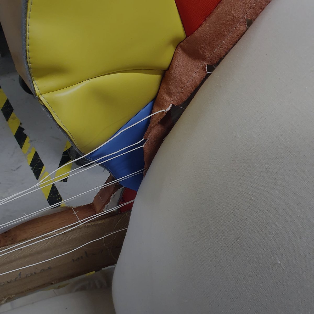 Détail recouvrement assise